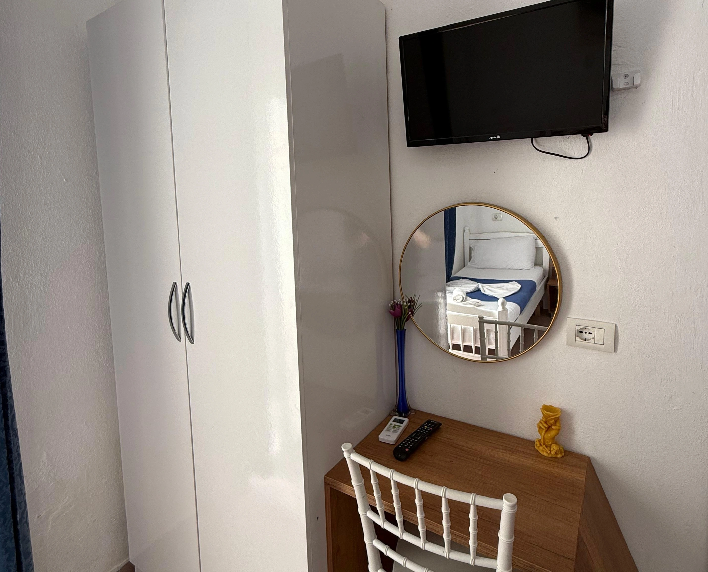Triple room at Vogue Rooms Golem